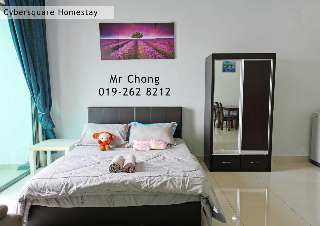Cybersqaure Studio Suites With Netfilx @10 Min Walking Distance To Mcd Cyberjaya Exterior photo