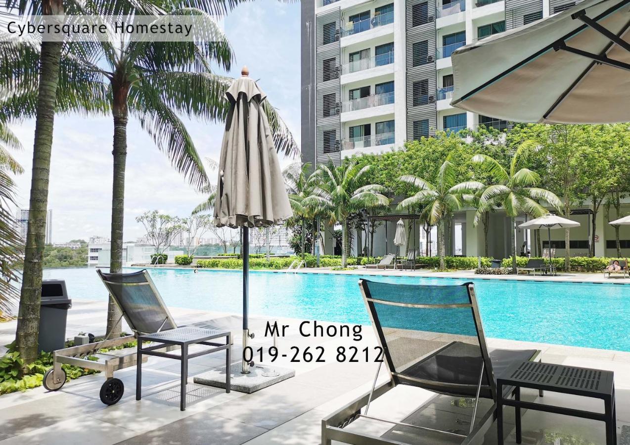 Cybersqaure Studio Suites With Netfilx @10 Min Walking Distance To Mcd Cyberjaya Exterior photo